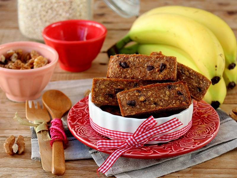 Barras Proteicas de Aveia, Banana e Pepitas de Cacau