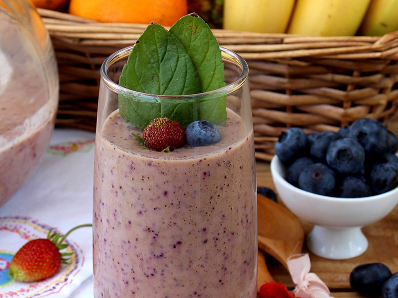  Batido Proteico de Clara de Ovo e Frutas do Bosque